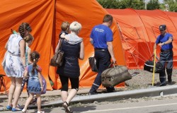 Украинским беженцам выделили 240 млн руб. Украинским беженцам выделили 240 млн руб.